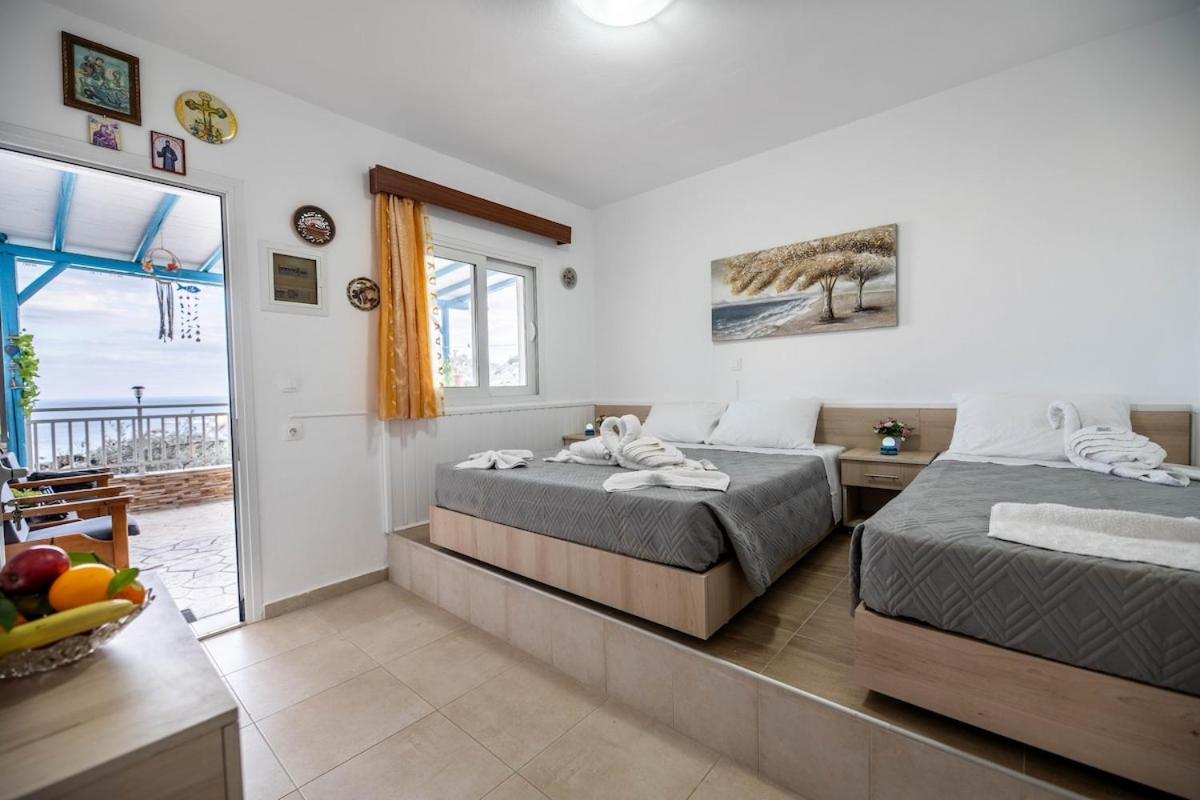 Springs Petronas Apartment Archangelos  Eksteriør billede